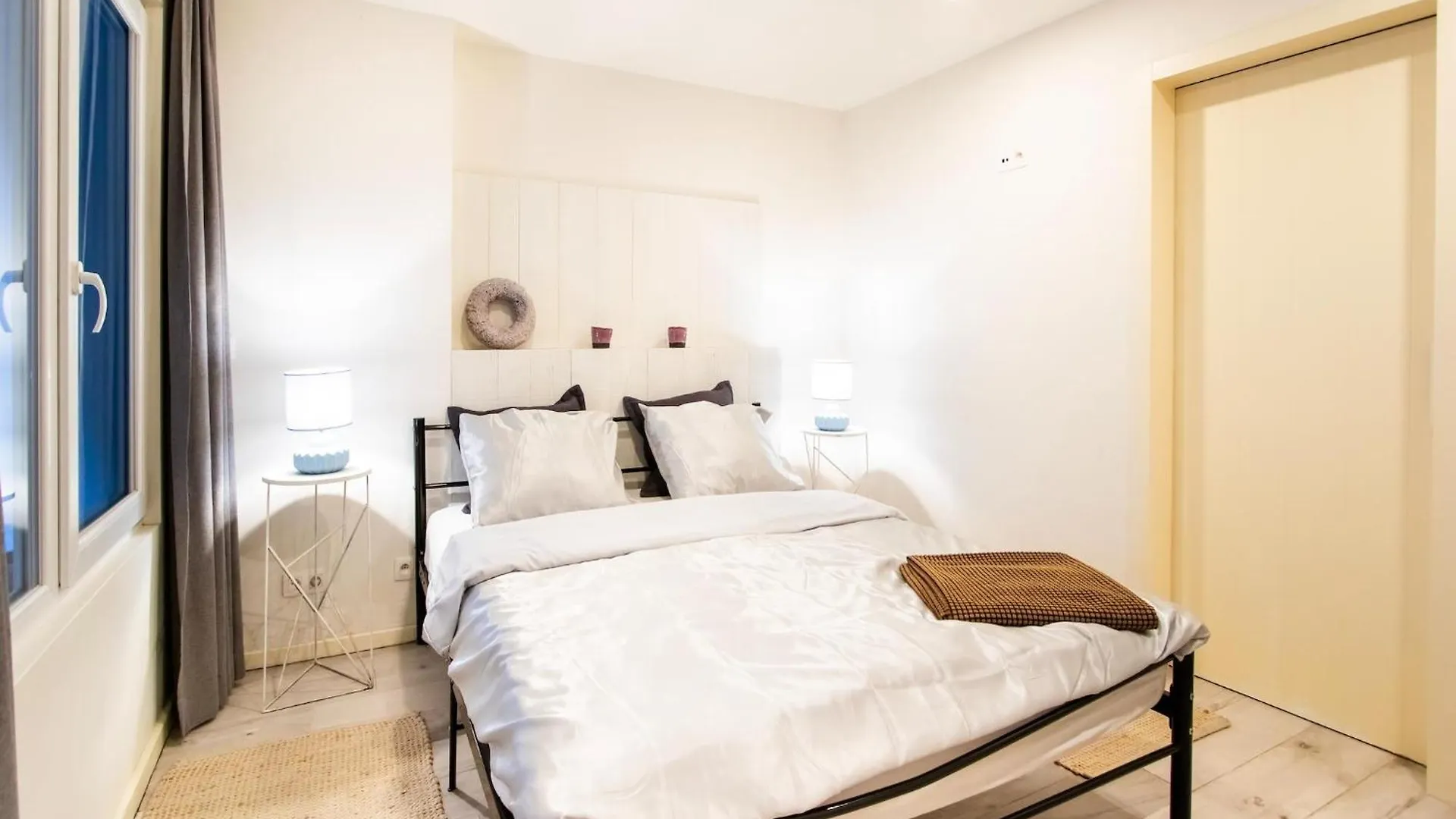 Cozy Apartment In Ostend, Cleaning Included 0*, Ostend Belgium