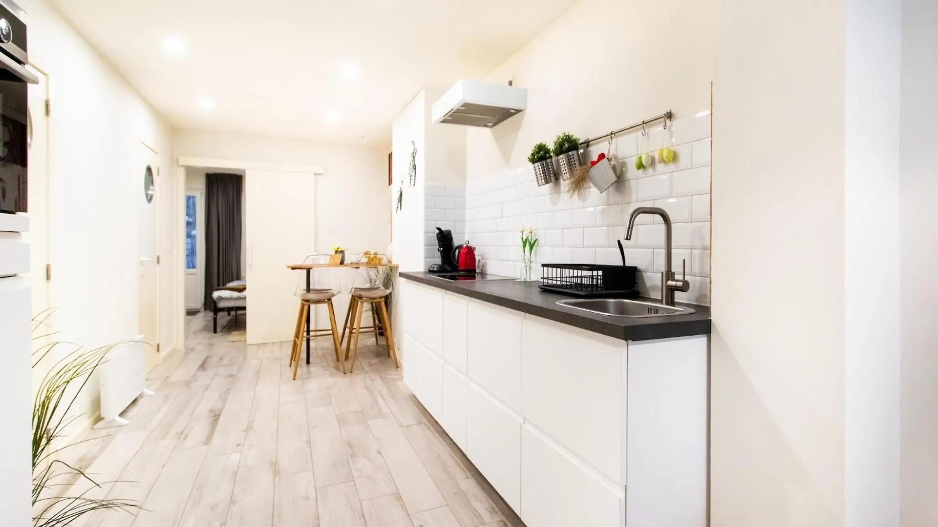 Cozy Apartment In Ostend, Cleaning Included  Ostend